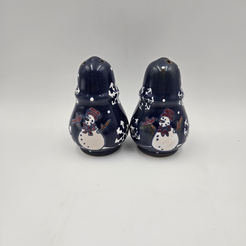 Snowman Patterned Salt And Pepper Shakers